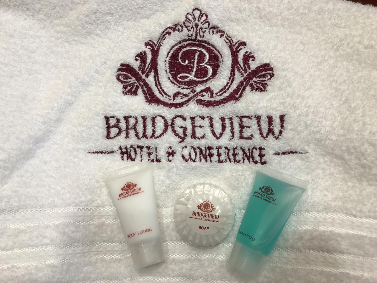 Bridgeview Hotel And Conference Centre ลิลองเว ภายนอก รูปภาพ